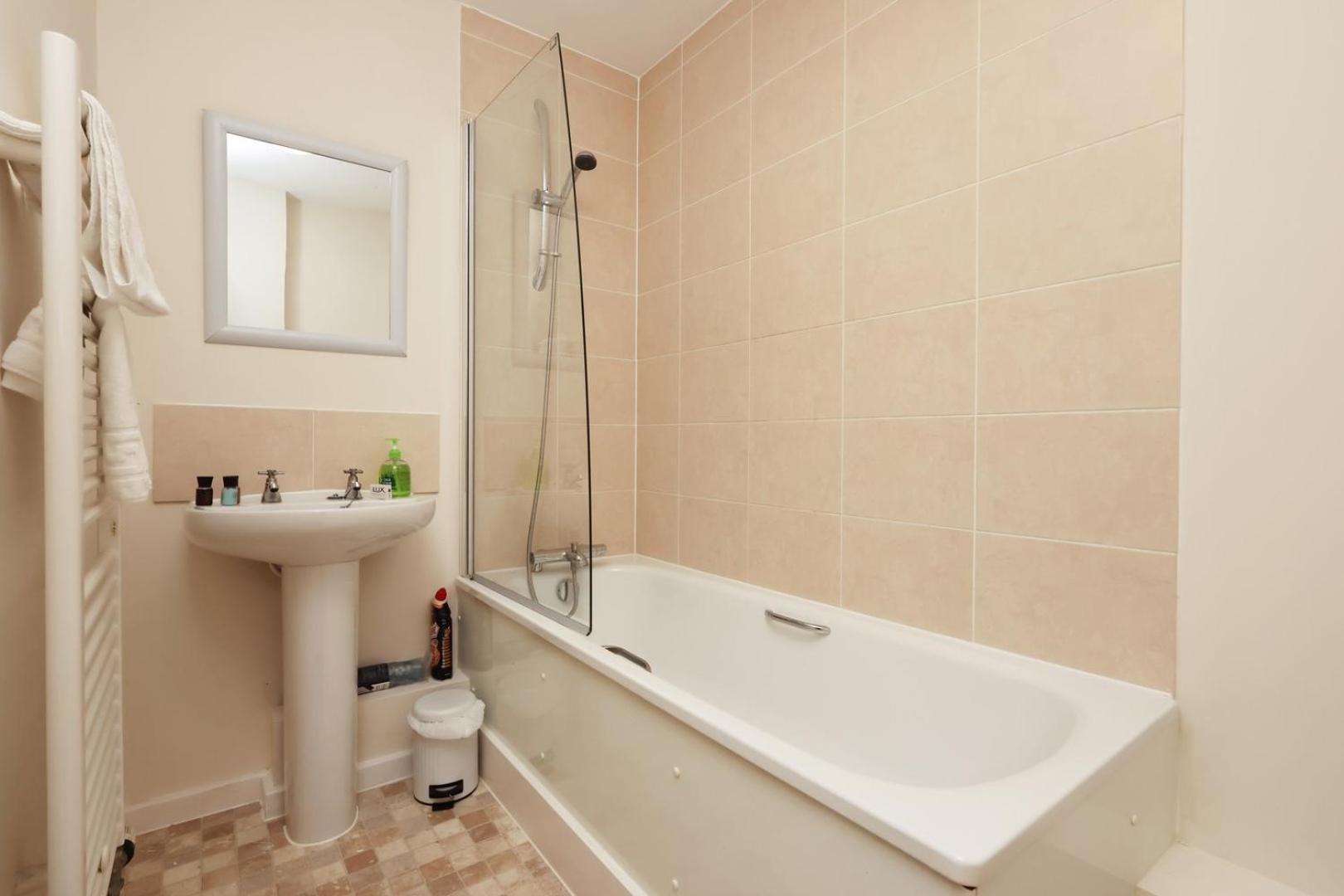Apartment Cozy Kingsize In Centre! Bristol